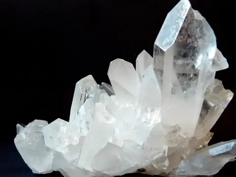 Quartzo industrial para exportação